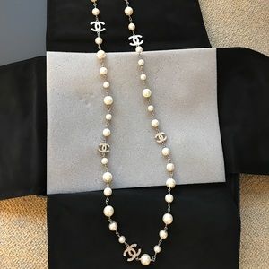 Authentic Chanel CC Pearl and Crystal Necklace